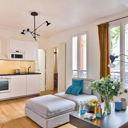 Appartement 99 - Urban Fabulous 6 Bedrooms Parijs